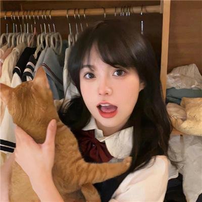 壁花女孩梦游中